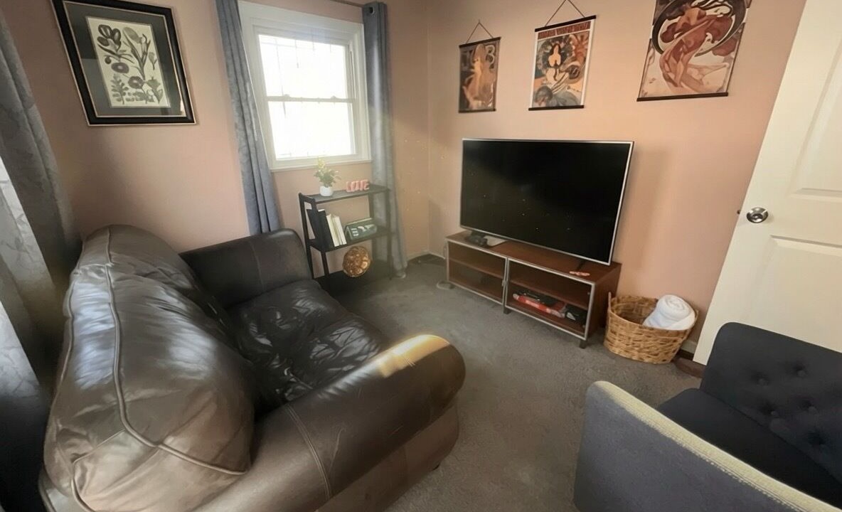 Photo of Livingroom in East Colfax