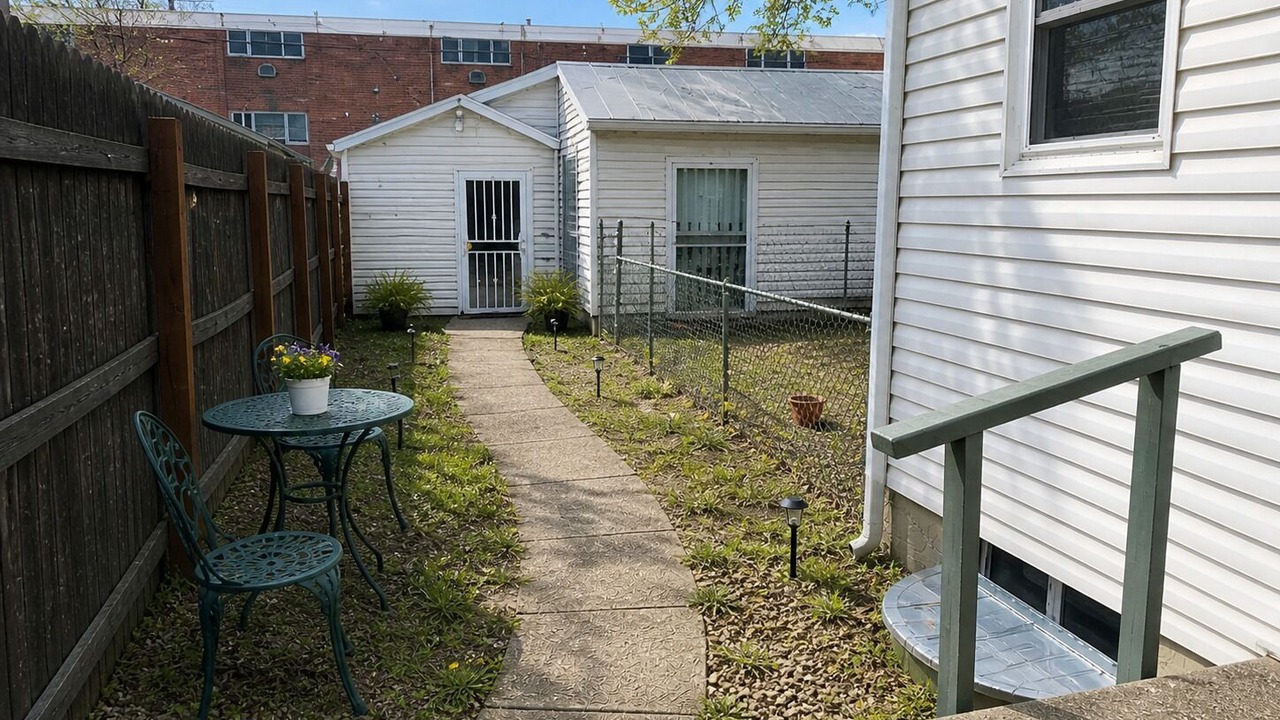 Photo of Outdoor in East Colfax