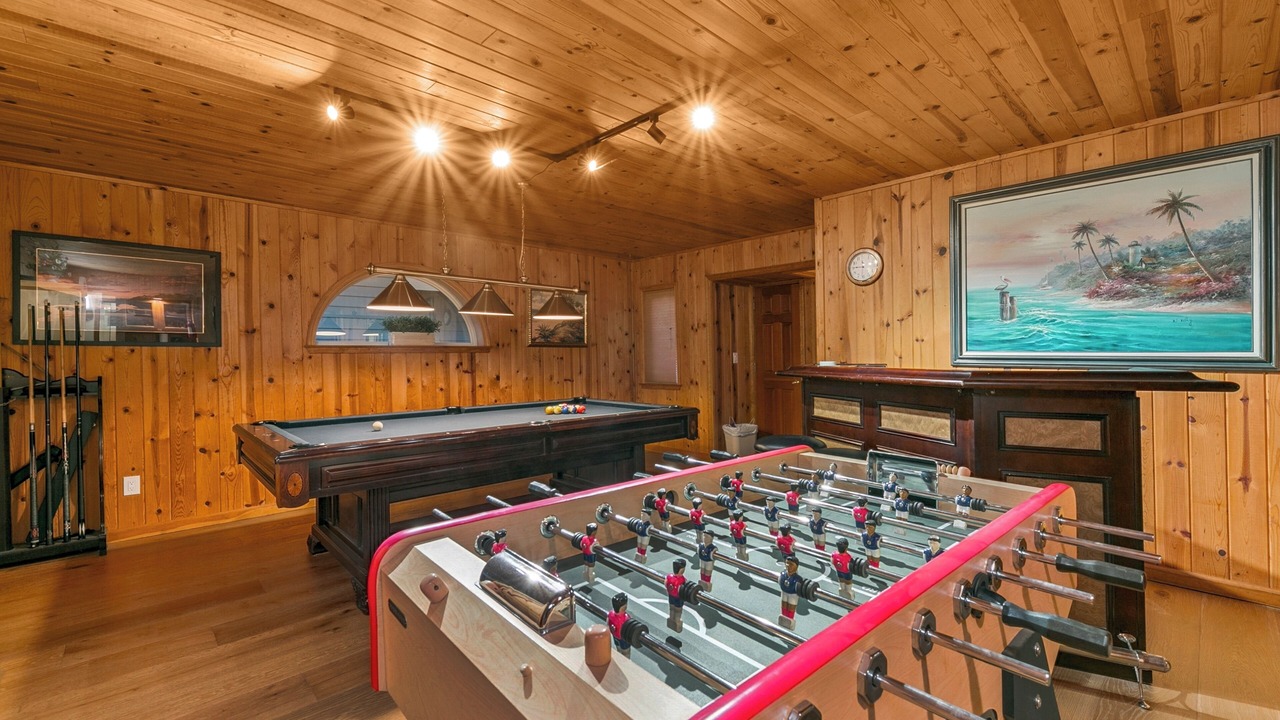 Photo of Bedroom in Tahoe Keys