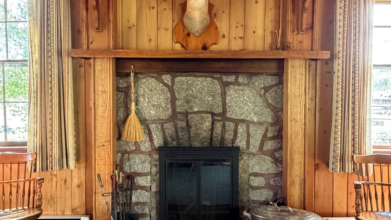 Photo of Livingroom in Grand Lake