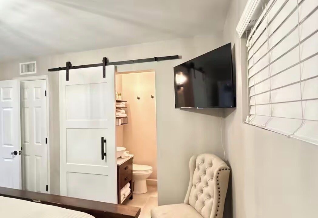 Photo of Bedroom in Jewell Heights - Hoffman Heights