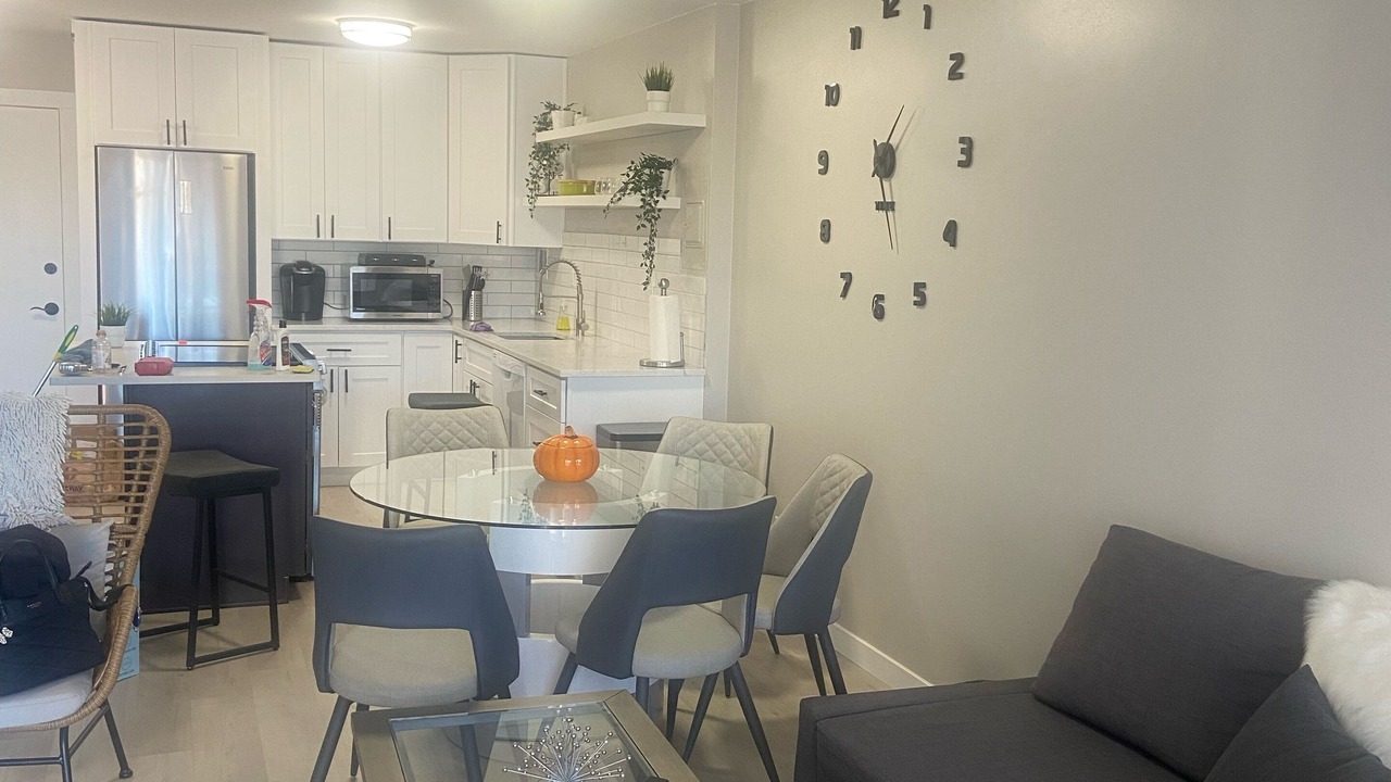 Photo of Livingroom in Hale