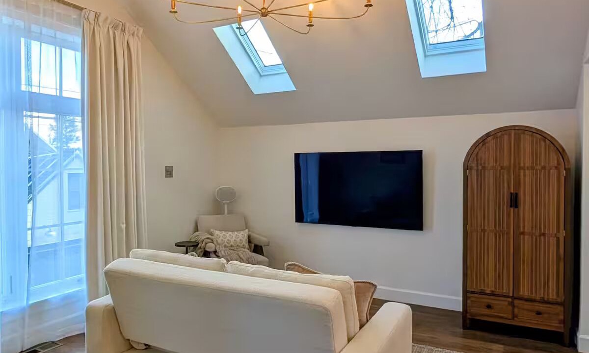 Photo of Livingroom in Newlands