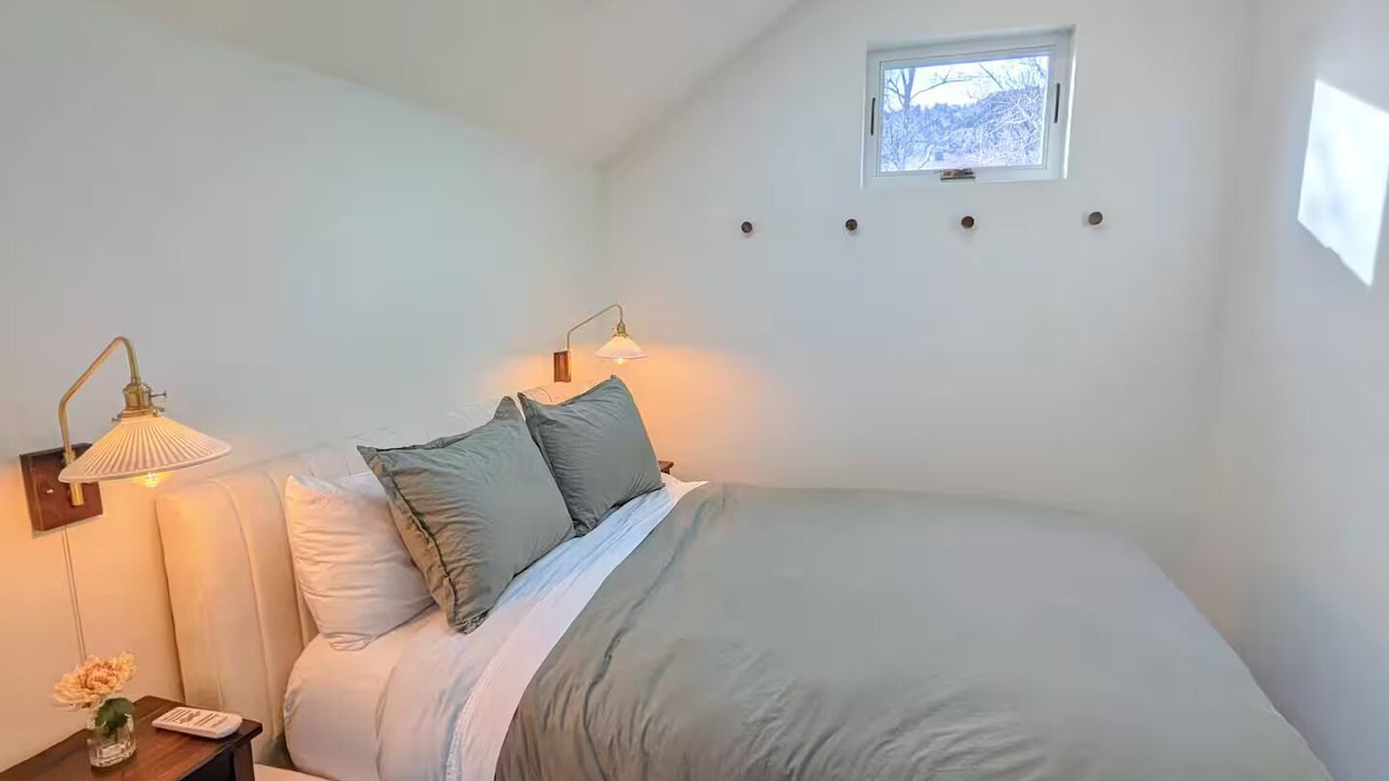 Photo of Bedroom in Newlands