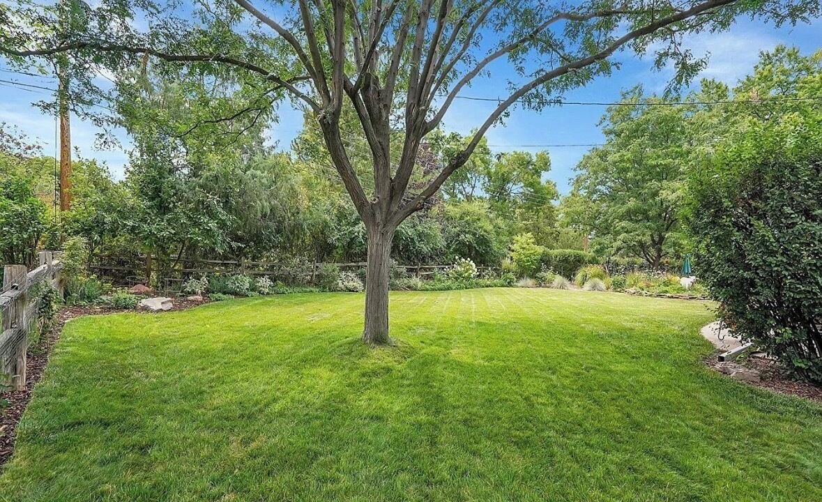 Photo of Outdoor in Cherry Knolls