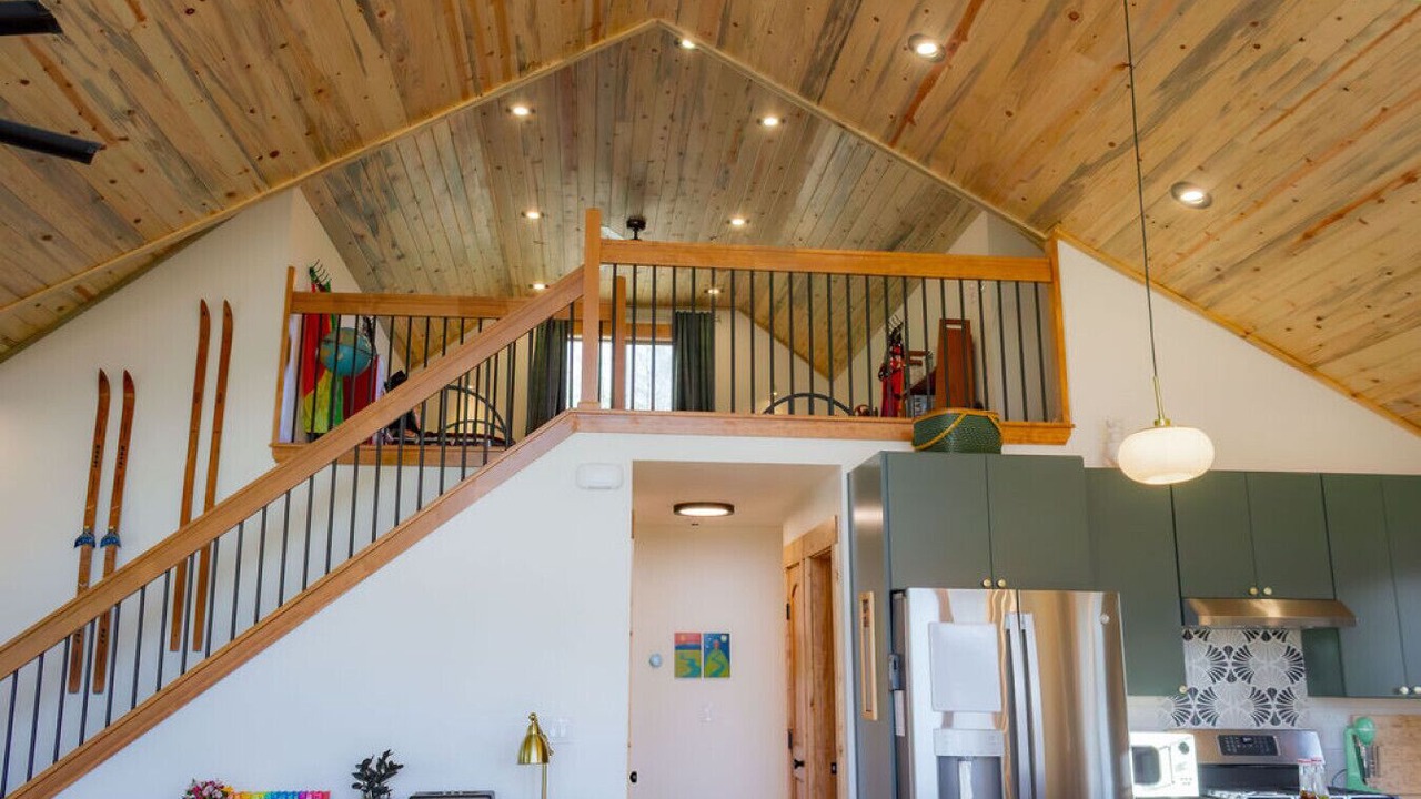 Photo of Kitchen in Indian Mountain