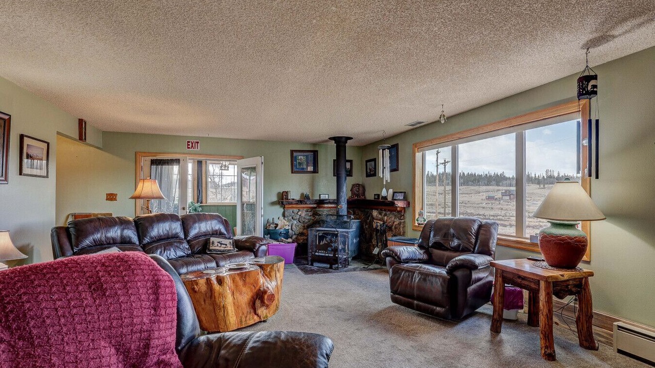 Photo of Livingroom in Indian Mountain