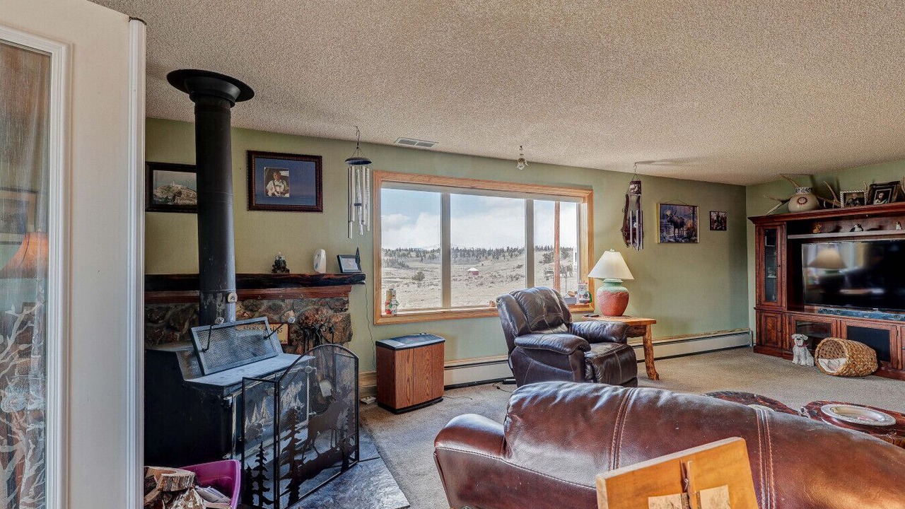 Photo of Livingroom in Indian Mountain