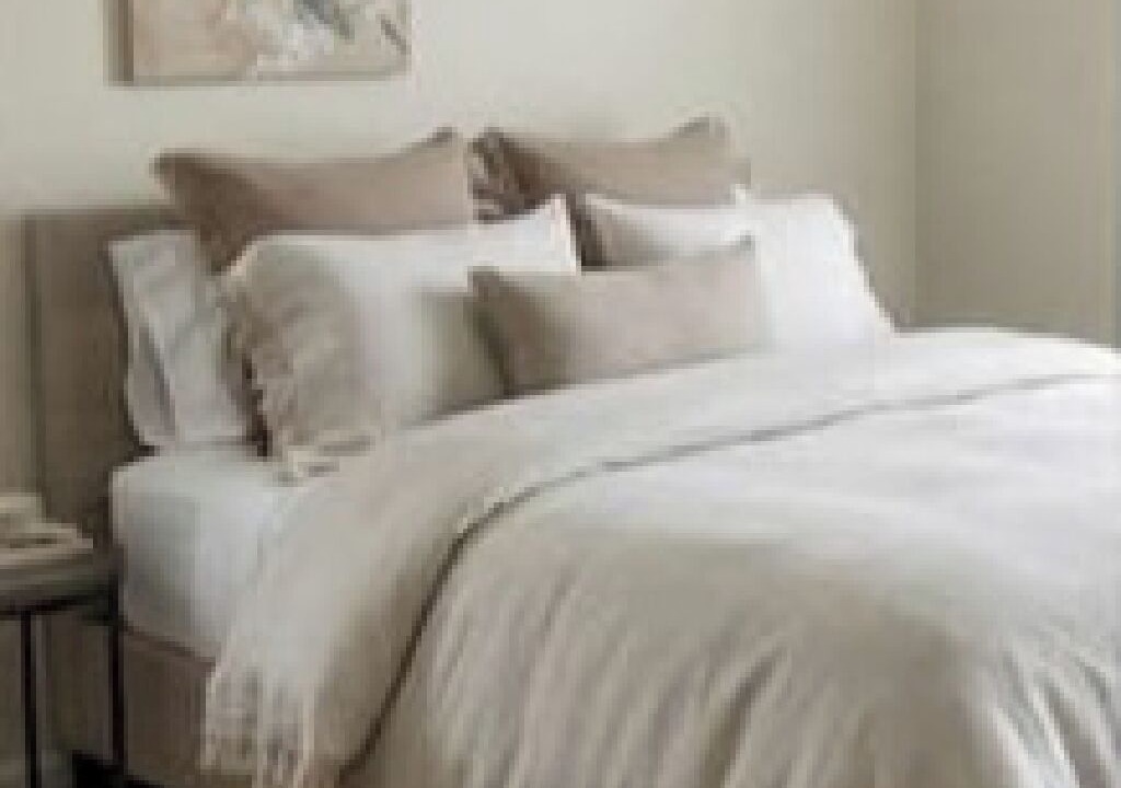 Photo of Bedroom in Michigan Hill