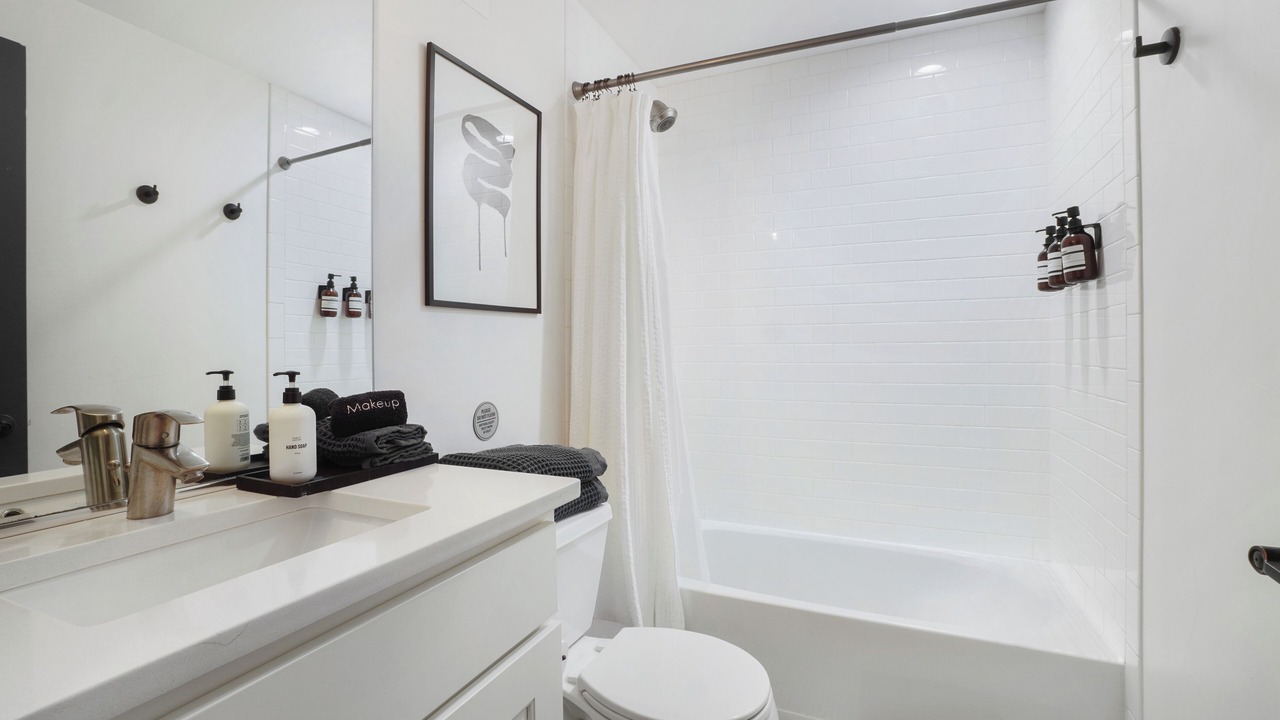 Photo of Bathroom in Curtis Park