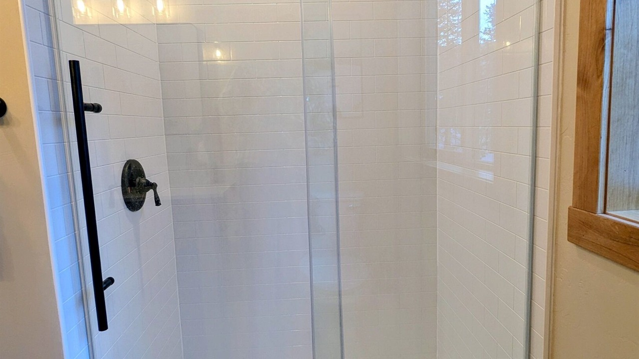 Photo of Bathroom in Columbine Lake
