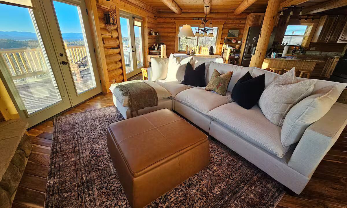 Photo of Livingroom in Cripple Creek
