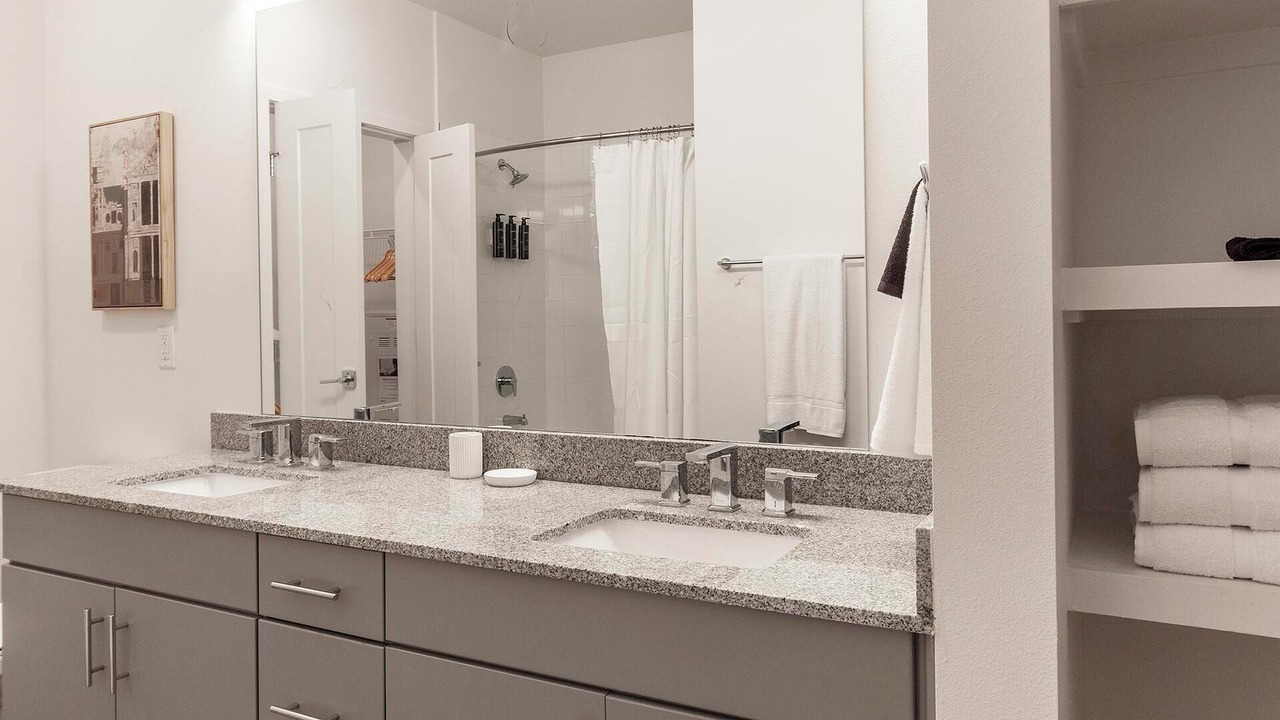 Photo of Bathroom in Northgate