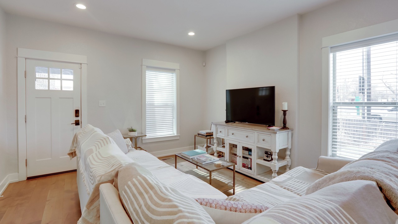 Photo of Livingroom in Berkeley