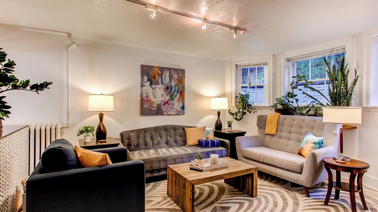 Photo of Livingroom in Capitol Hill