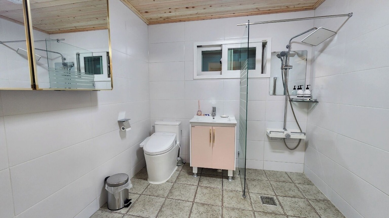 Photo of Bathroom in Sokcho