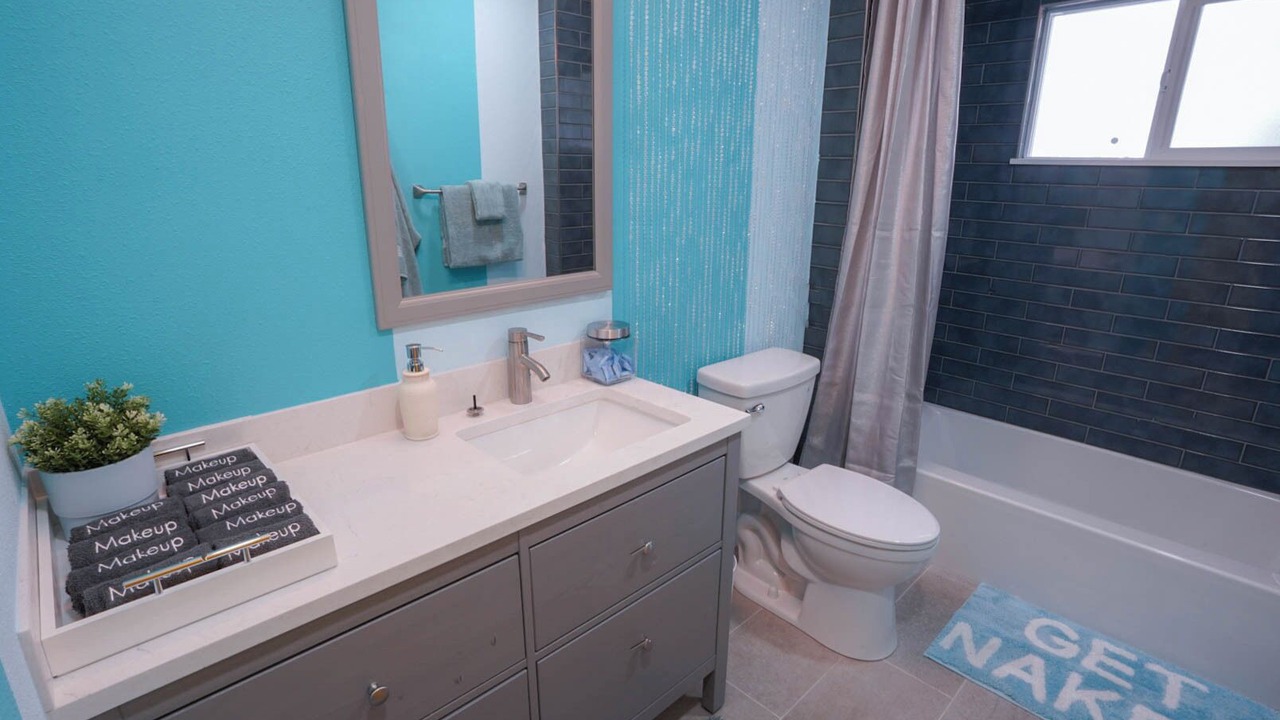 Photo of Bathroom in Dupont