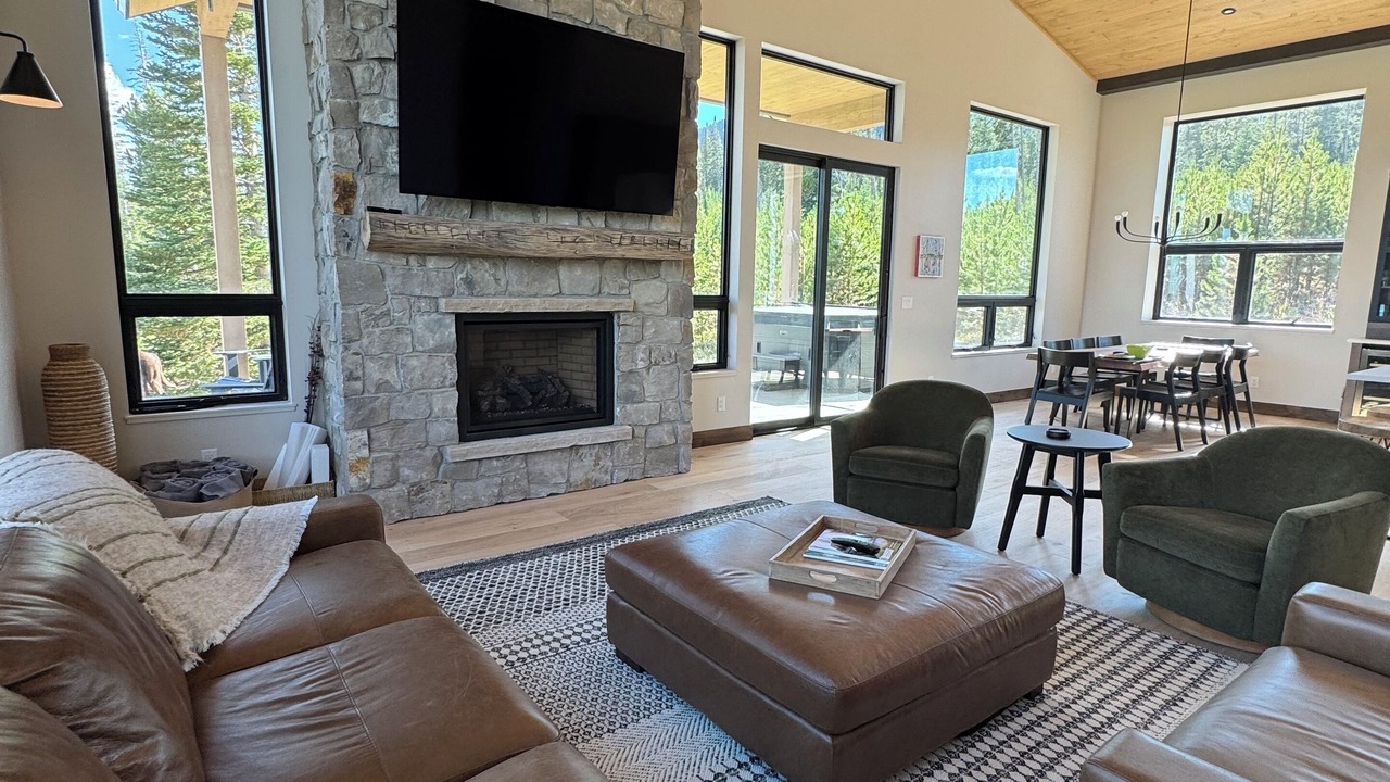 Photo of Livingroom in Granby