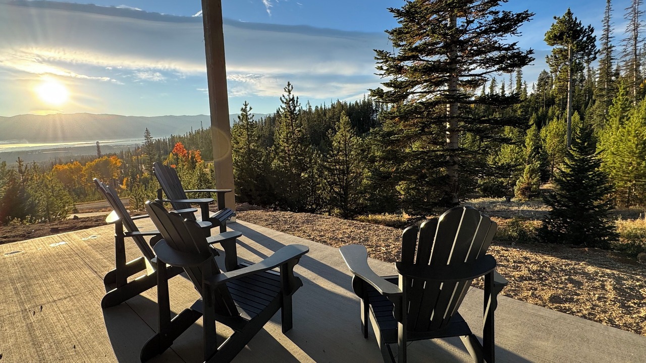 Photo of Patio Balcony in Granby