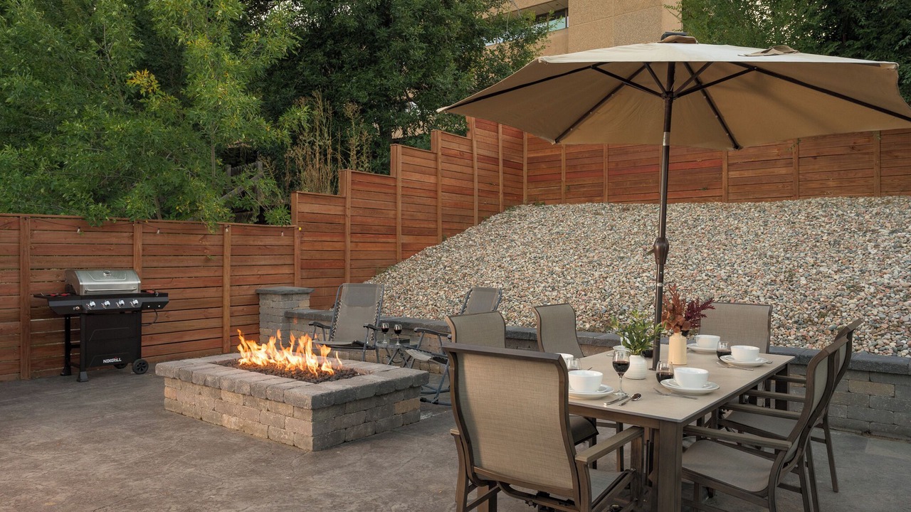 Photo of Outdoor in Applewood Villages