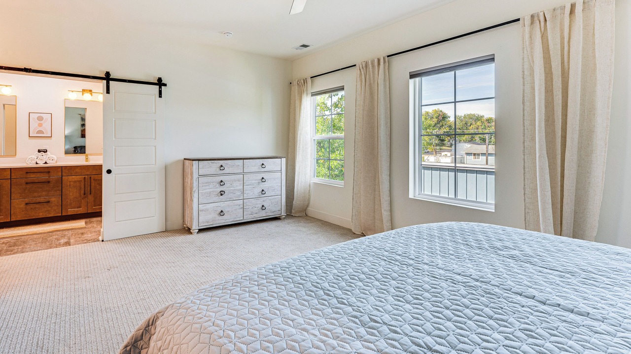 Photo of Bedroom in Erie