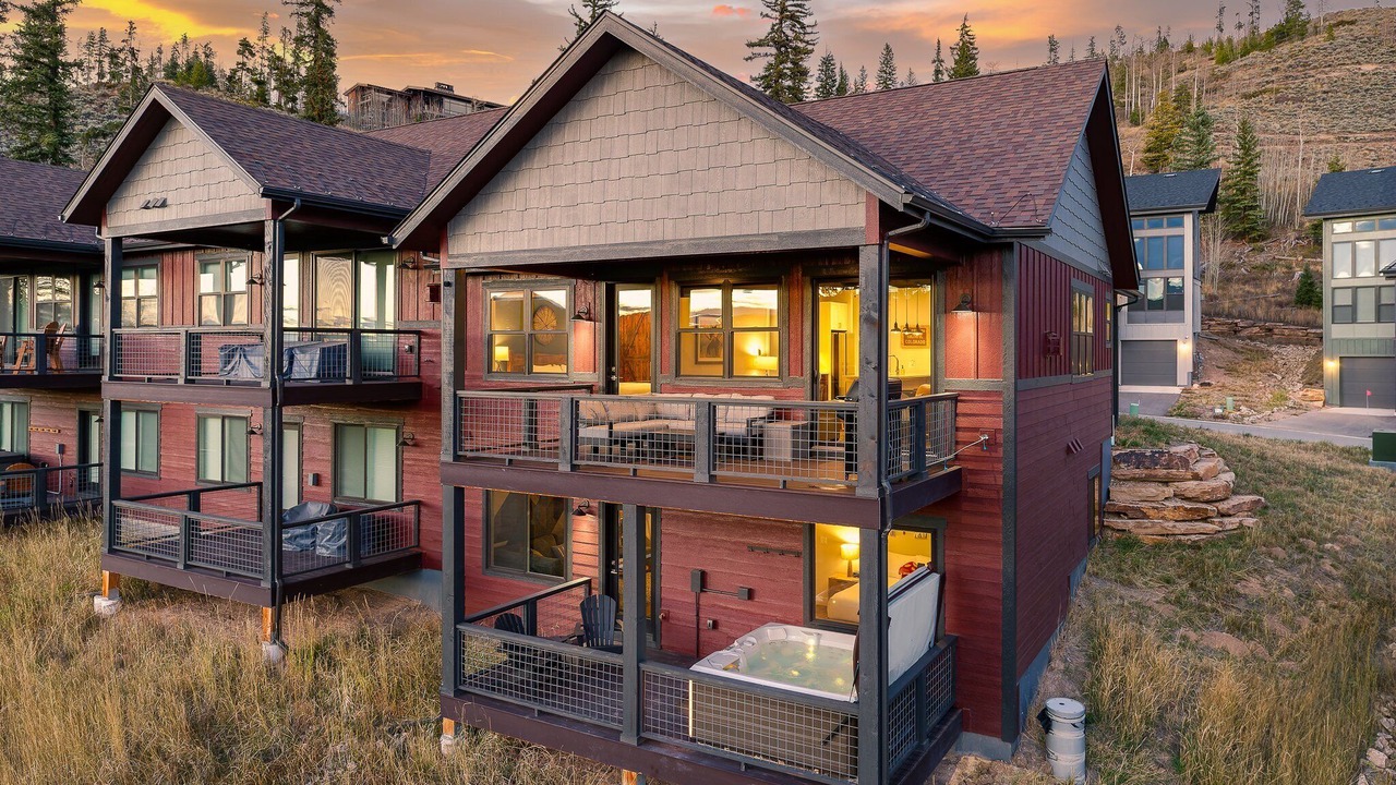 Photo of Outdoor in Rendezvous