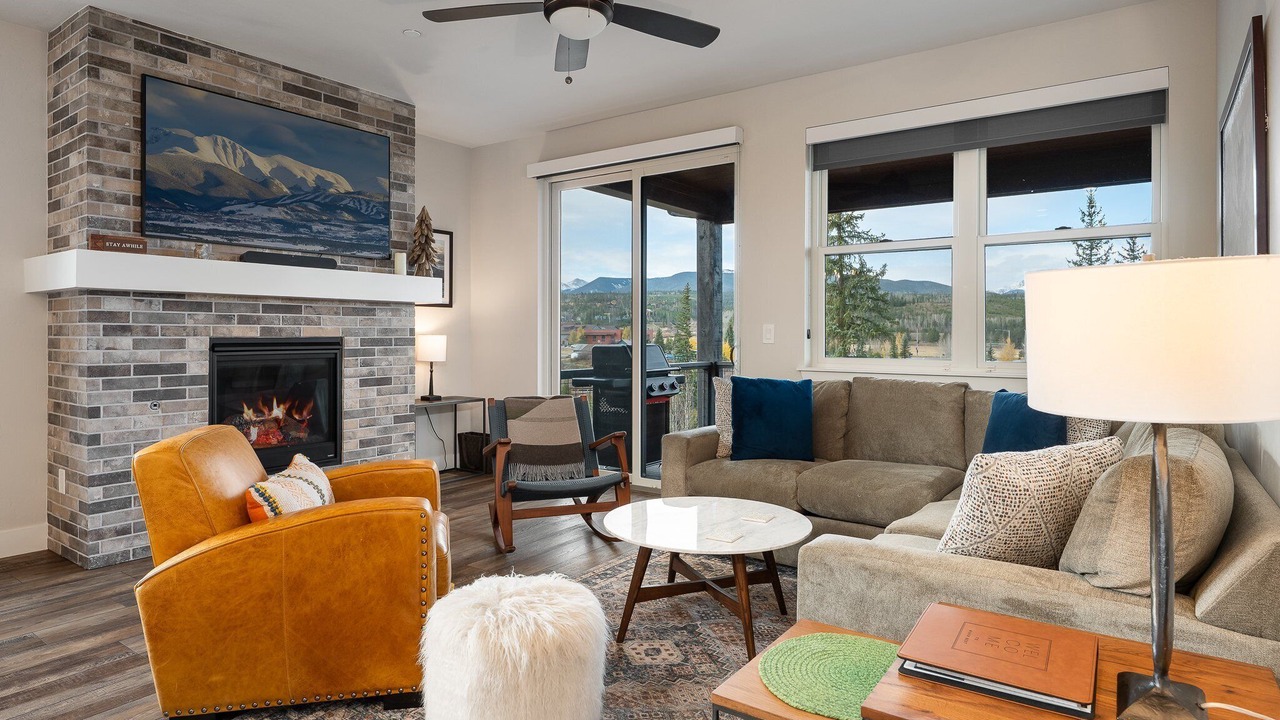 Photo of Livingroom in Rendezvous