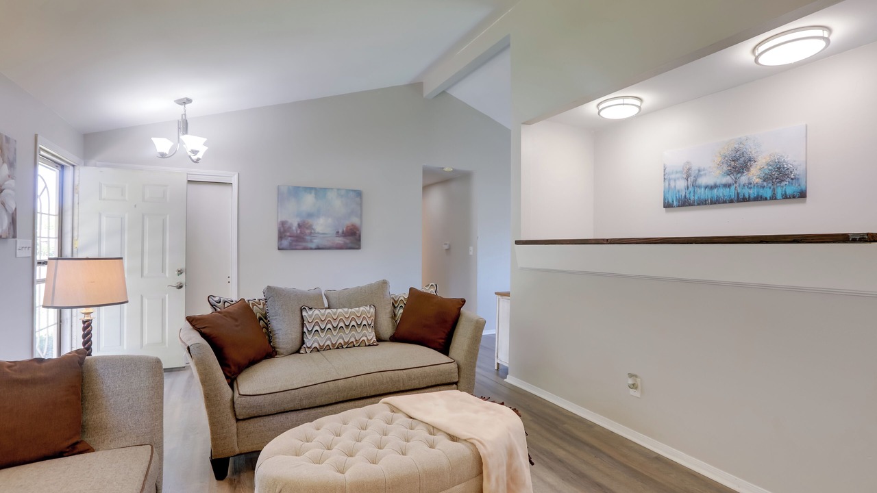 Photo of Livingroom in Columbine Valley