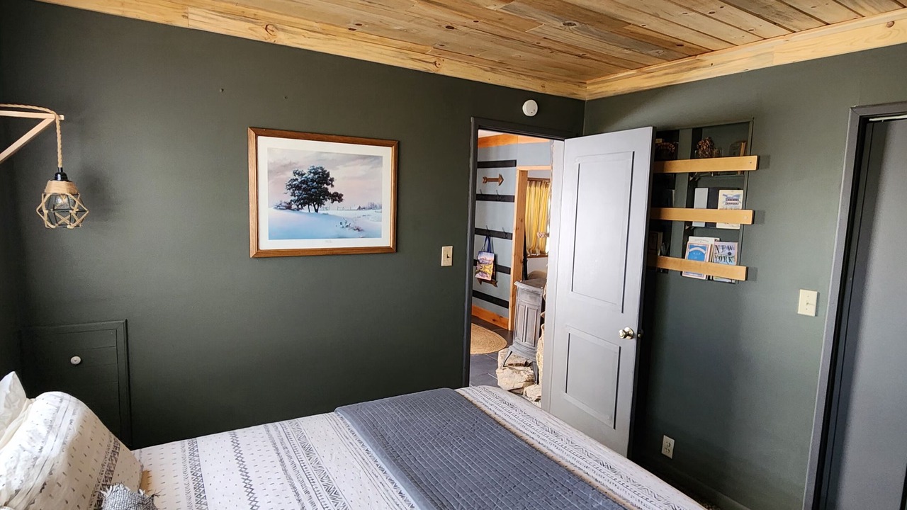 Photo of Bedroom in Bailey