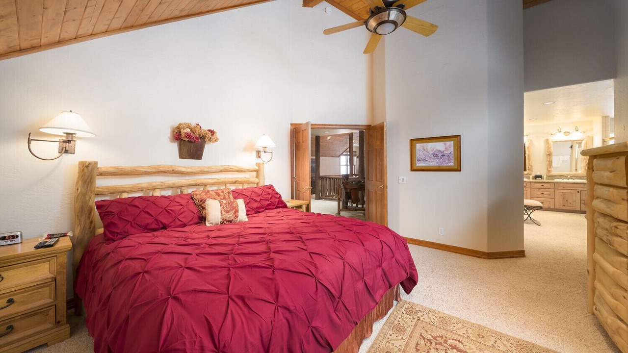 Photo of Bedroom in The Highlands