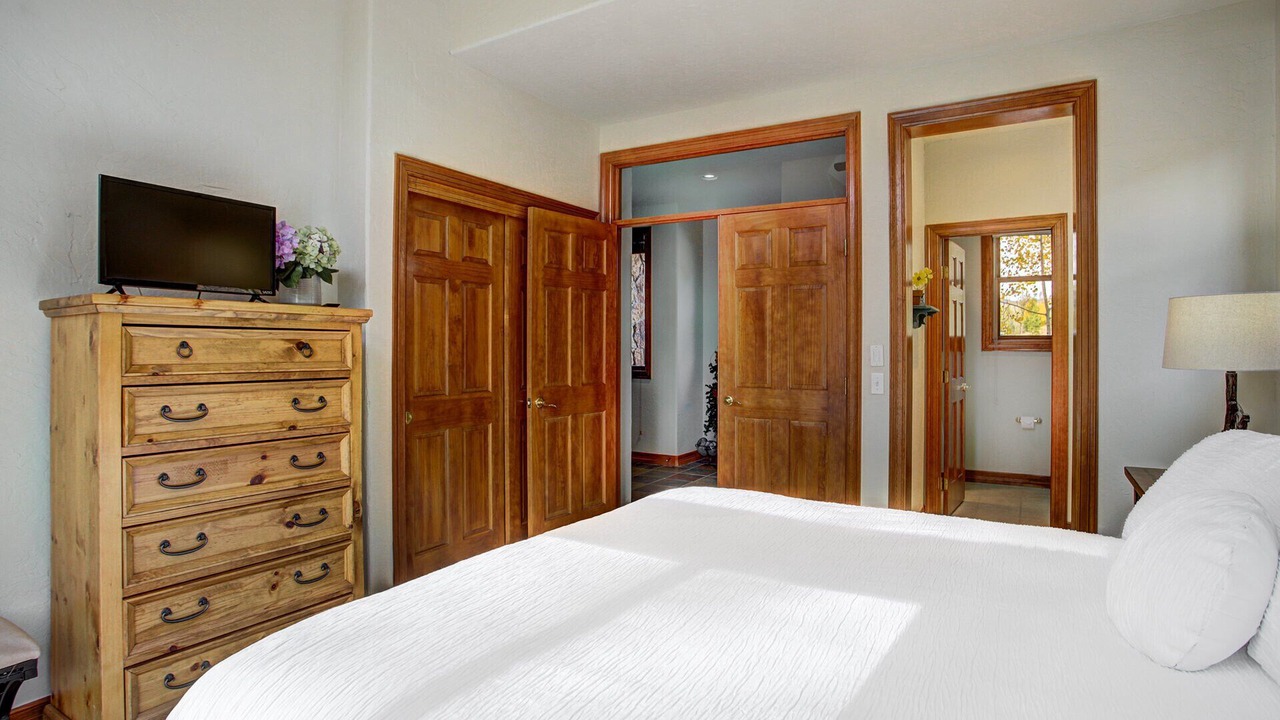 Photo of Bedroom in The Highlands