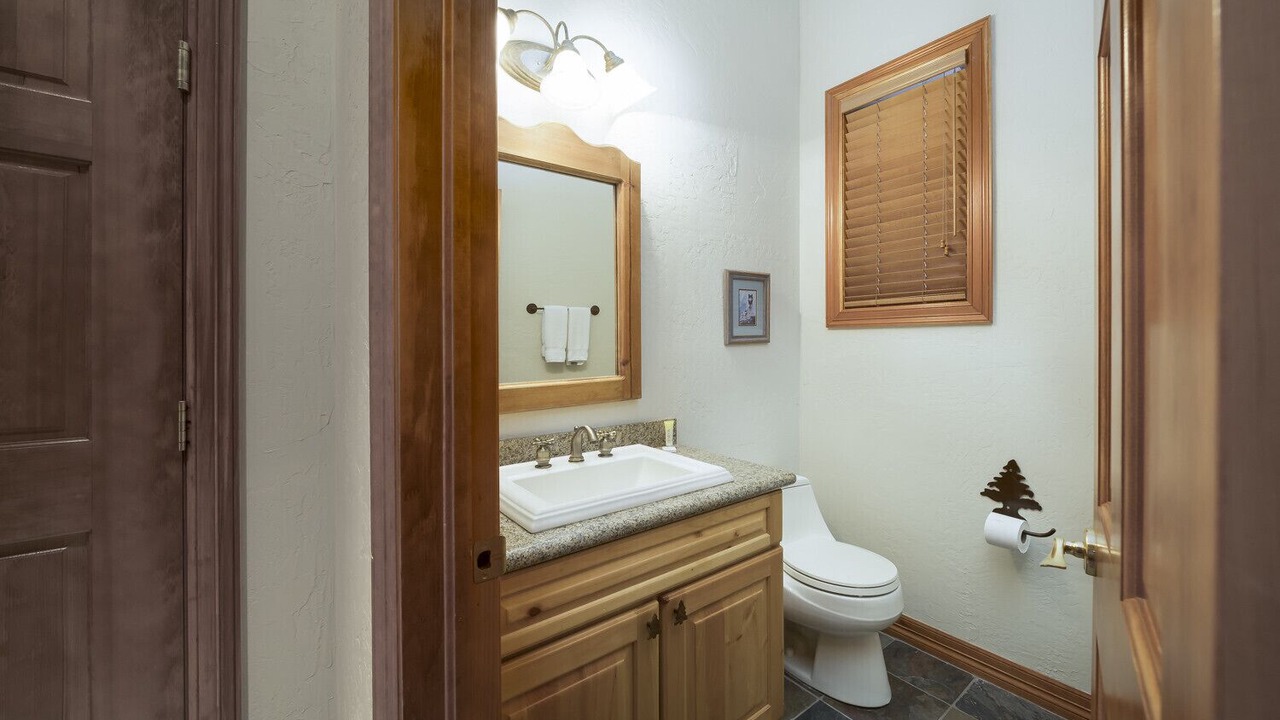 Photo of Bathroom in The Highlands