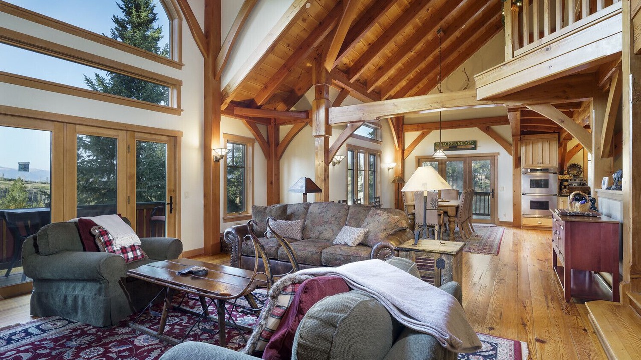 Photo of Livingroom in Breckenridge
