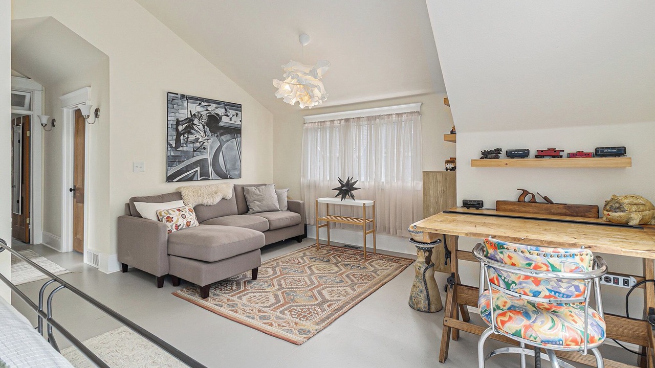 Photo of Livingroom in Lower Arapahoe