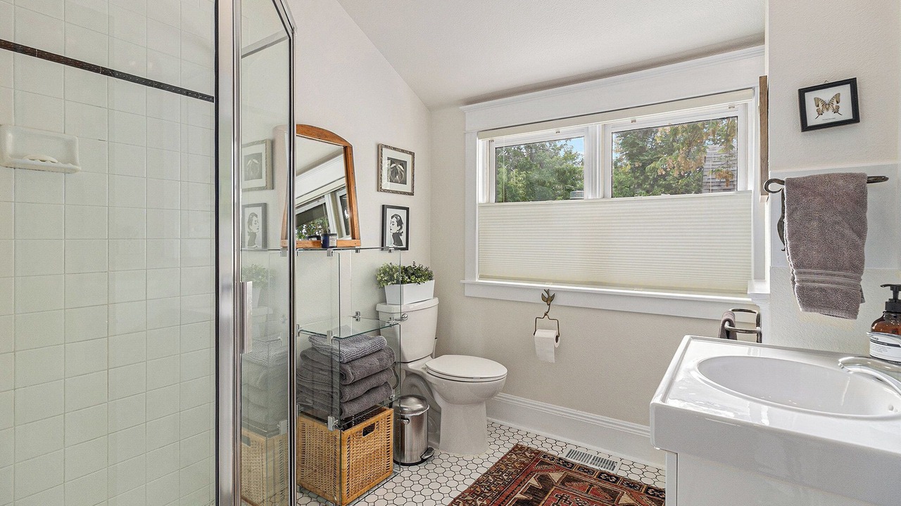 Photo of Bathroom in Lower Arapahoe
