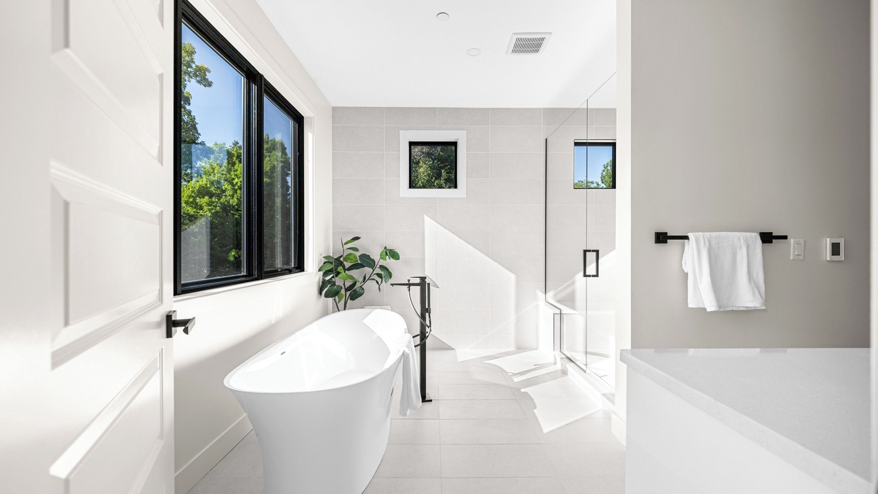 Photo of Bathroom in Old North Boulder