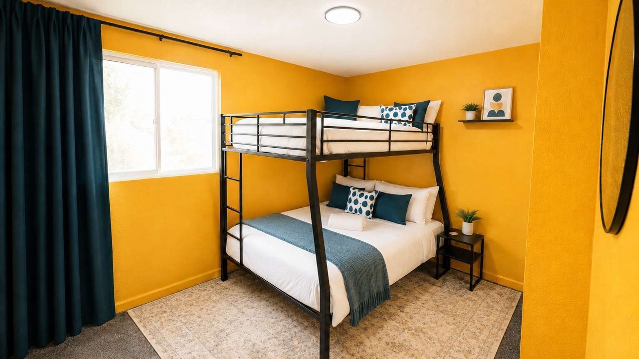 Photo of Bedroom in Twin Lakes