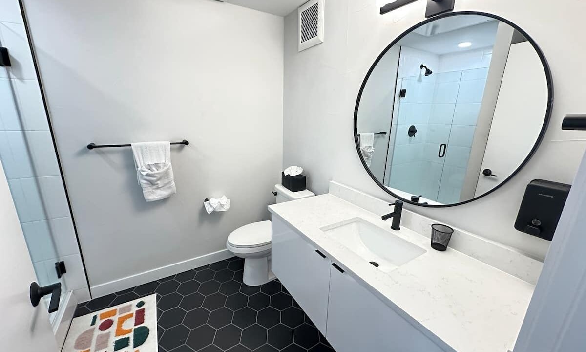 Photo of Bathroom in City Park West