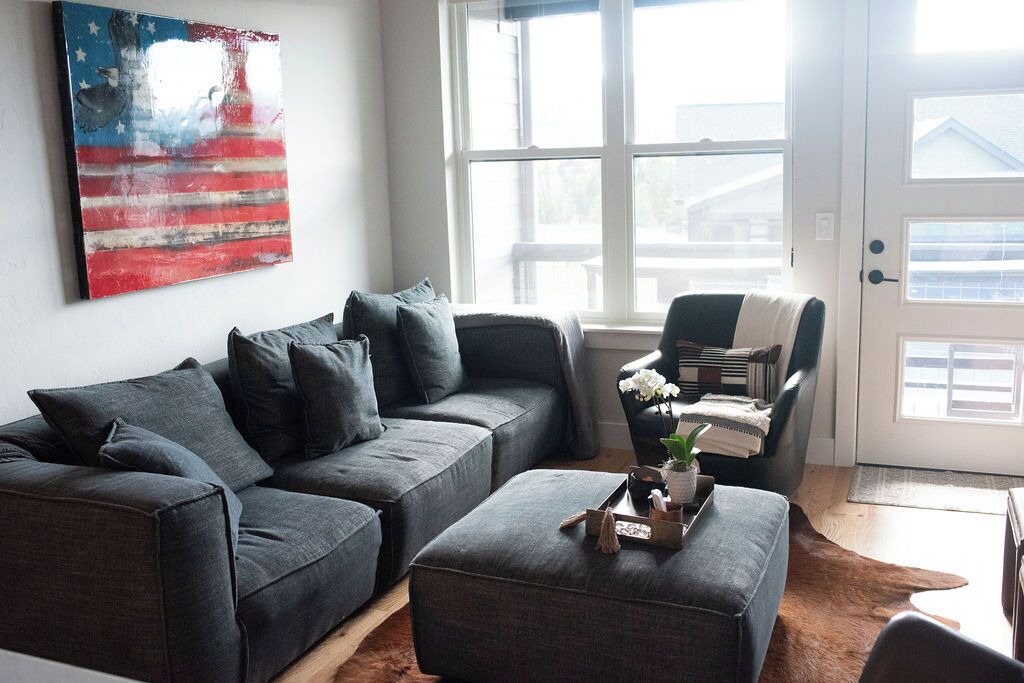Photo of Livingroom in Rendezvous