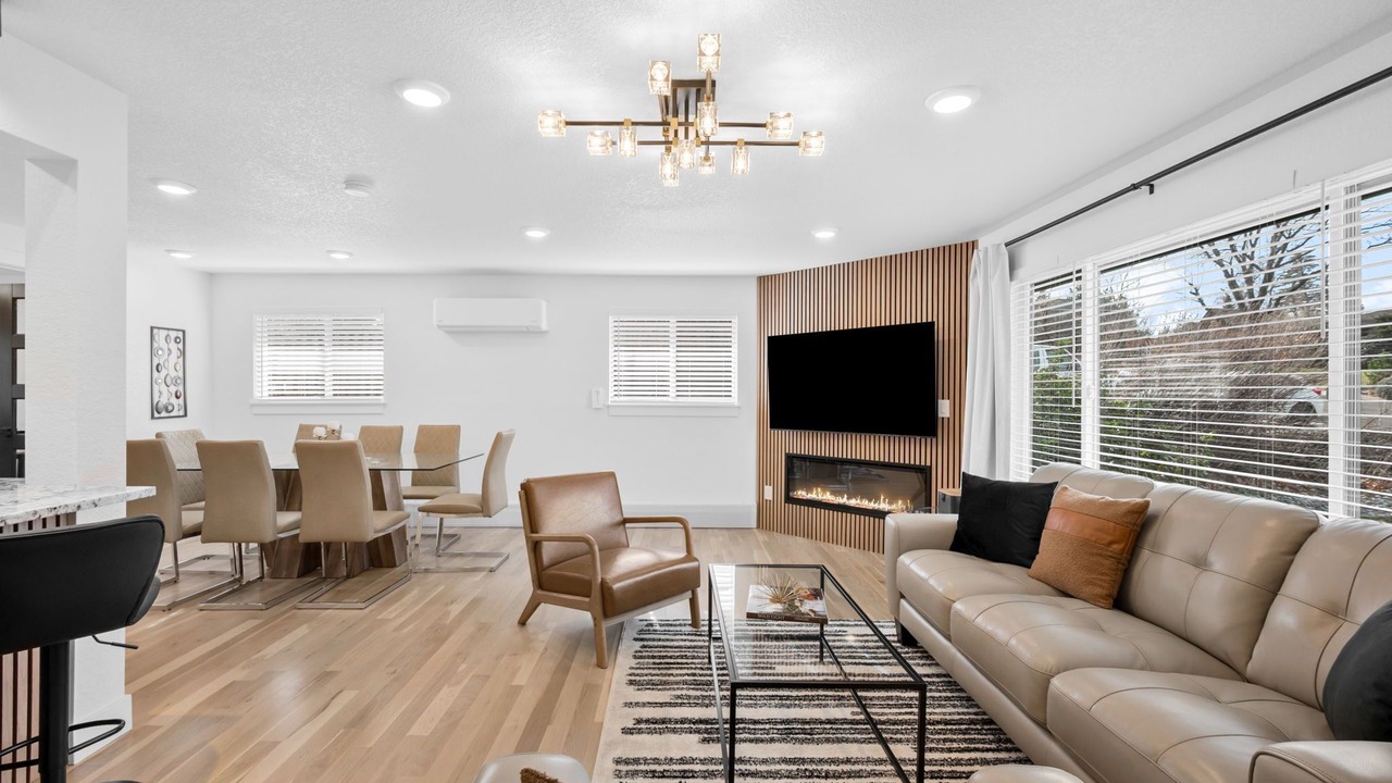 Photo of Livingroom in Bel Aire