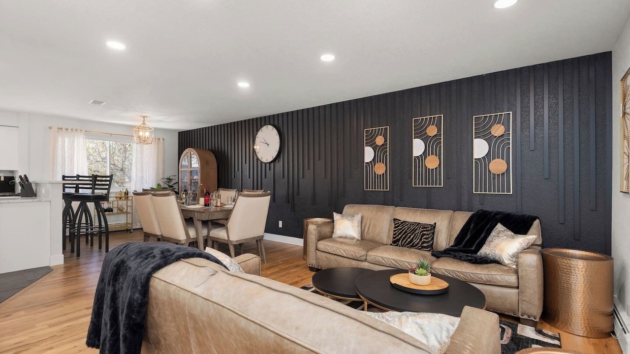 Photo of Livingroom in Littleton