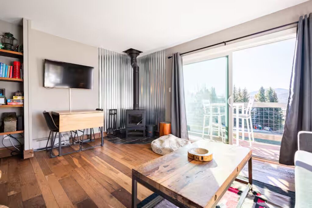 Photo of Livingroom in Dillon