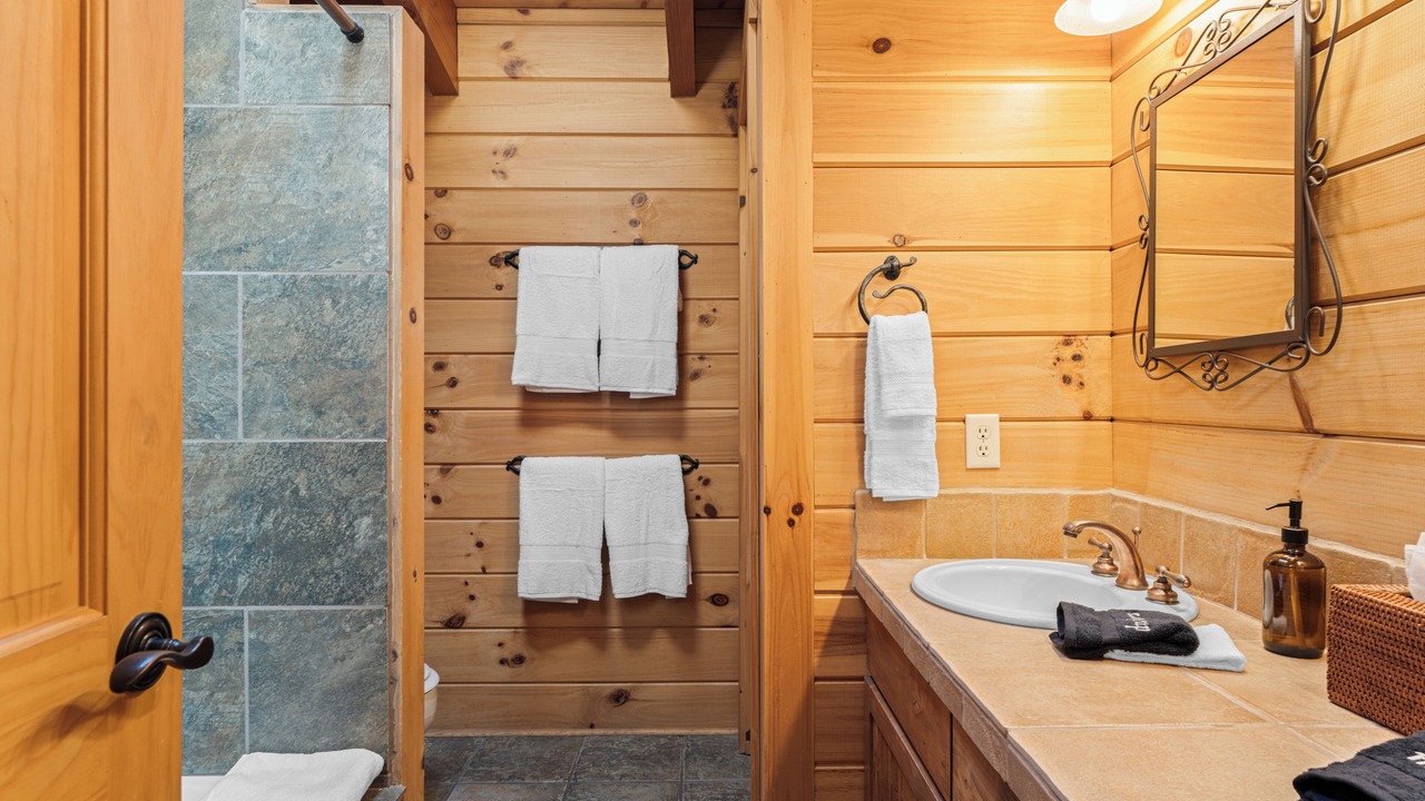 Photo of Bathroom in Quandary Village