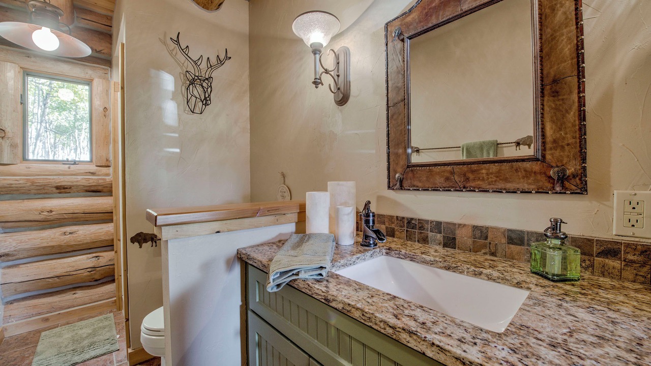 Photo of Bathroom in Michigan Hill