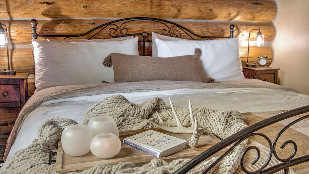 Photo of Bedroom in Michigan Hill
