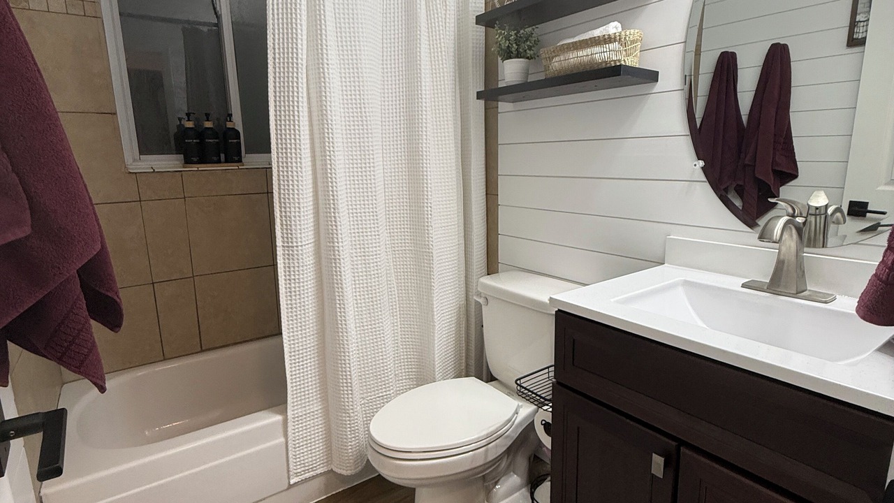 Photo of Bathroom in Cimarron Hills