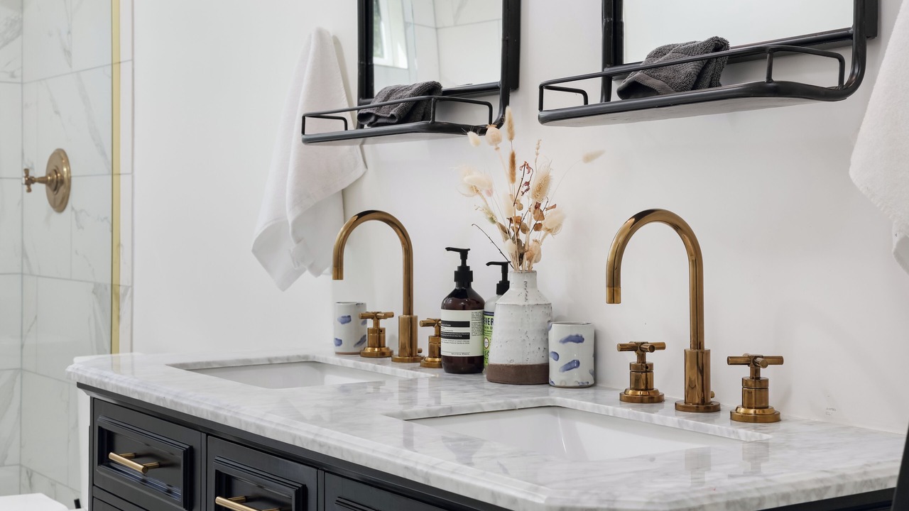 Photo of Bathroom in Newlands