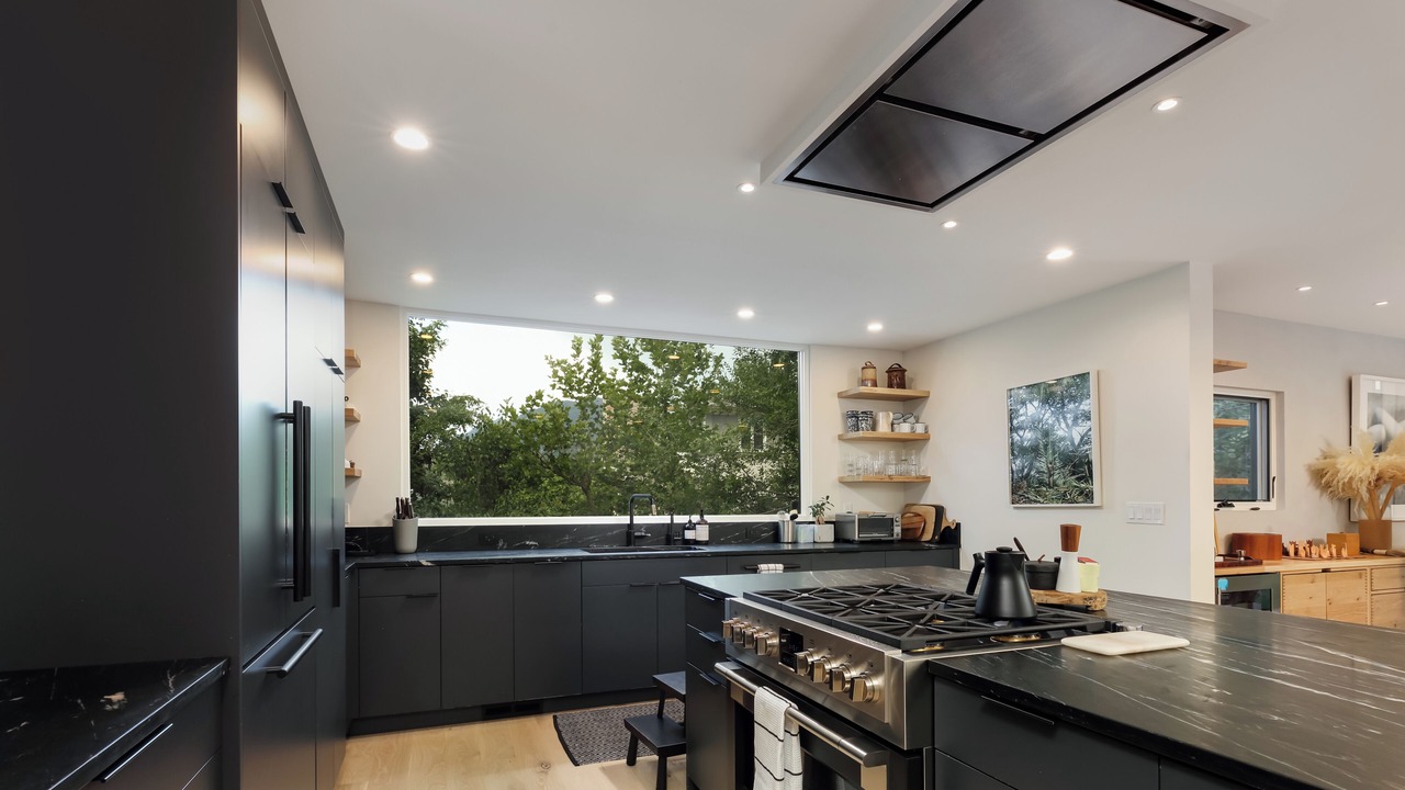 Photo of Kitchen in Newlands