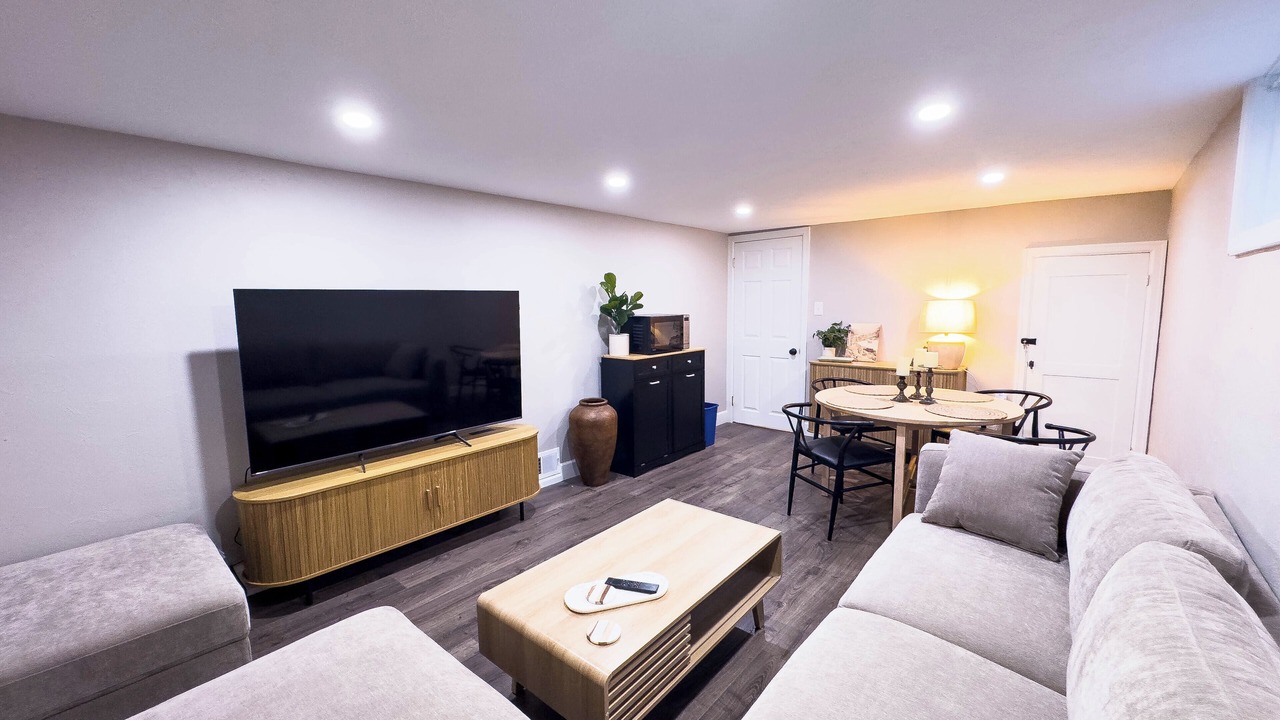 Photo of Livingroom in Sunnyside