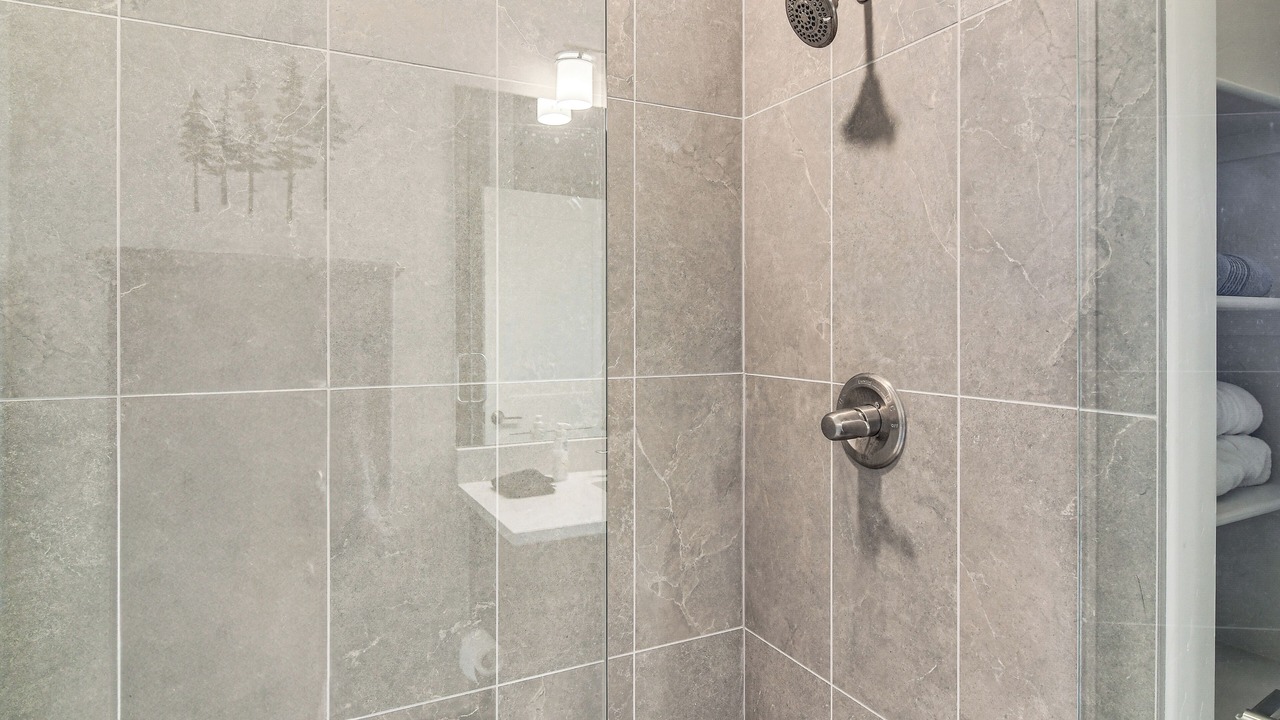 Photo of Bathroom in Rendezvous